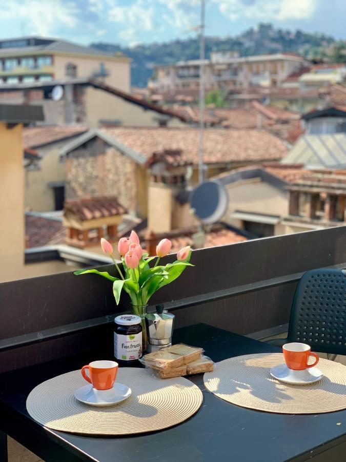 Magic Place Bergamo! Relax Apartment With Terrace In The Heart Of The City Exterior foto
